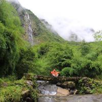 annapurna-waterfall