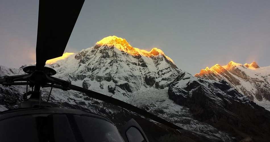 everest-heli-view-trek